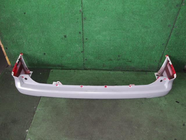 【中古】中古部品 NV200バネット VM20 ﾘｱﾊﾞﾝﾊﾟｰ 【3340220100-000225037415100】 12,282円