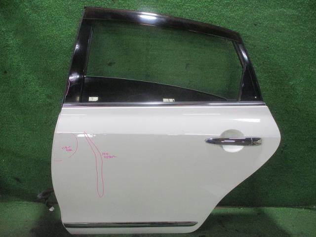 【中古】中古部品 ティアナ J32 左ﾘｱﾄﾞｱ 【3500080000-240221000513400】
