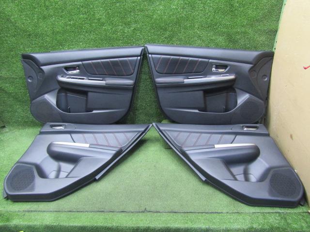 【中古】中古部品 WRX VAG 右フロントドアトリム 【3330200100-230695000013150】|e-cleマート