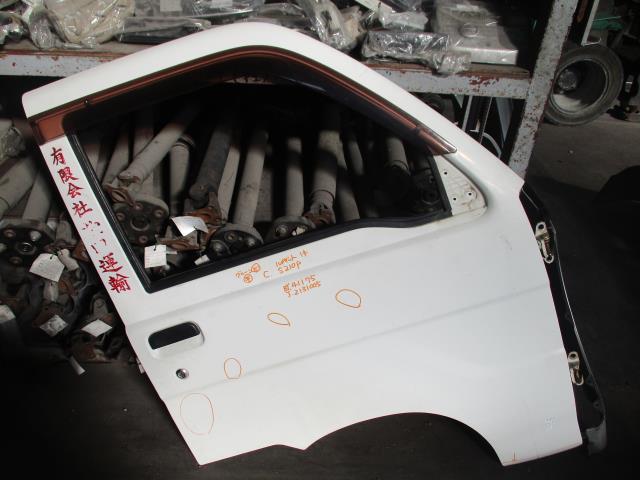 【中古】中古部品 ハイゼット S210P 右ﾌﾛﾝﾄﾄﾞｱ 【3310160100-211221500113100】