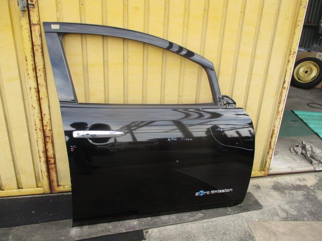 【中古】中古部品 リーフ ZE1 右ﾌﾛﾝﾄﾄﾞｱ 【3310190100-000244003413100】