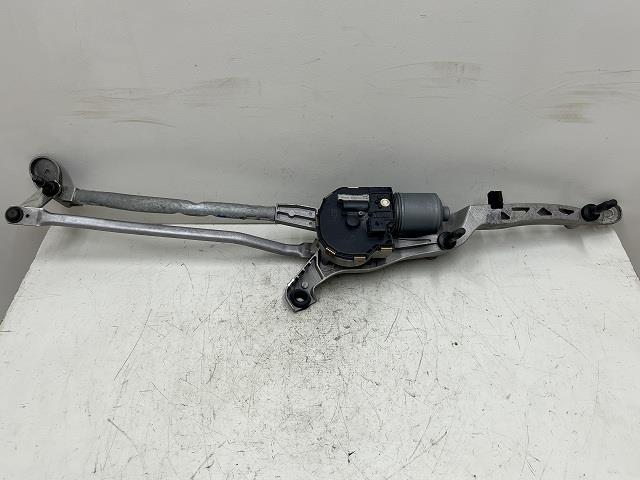 【中古】中古部品 ベンツ Eクラス 212024C ﾌﾛﾝﾄﾜｲﾊﾟｰﾓｰﾀｰ 【3310070100-000090735861600】