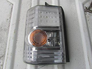 【中古】中古部品 ムーヴコンテ L575S 左ﾃｰﾙﾗﾝﾌﾟ 【3310030100-240708000215600】