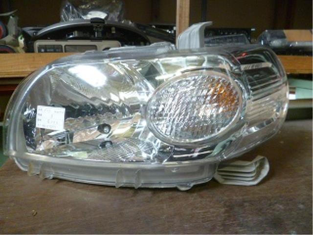 【中古】中古部品 ポルテ NNP10 左ﾍｯﾄﾞﾗﾝﾌﾟ 【3310160100-001091087610900】