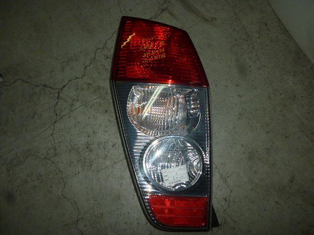 【中古】中古部品 ミラージュディンゴ CQ1A 左ﾃｰﾙﾗﾝﾌﾟ 【3310160100-000956842015600】