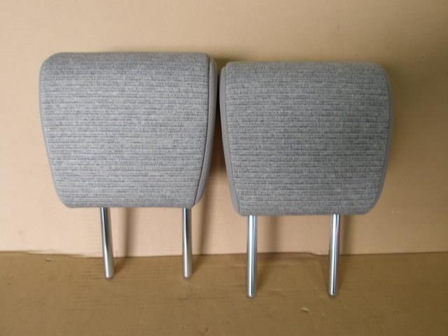 【中古】中古部品 ミラトコット LA550S ﾍｯﾄﾞﾚｽﾄ 【3340220100-000225009877401】