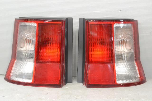 【中古】中古部品 モビリオ GB1 右ﾃｰﾙﾗﾝﾌﾟ 【3310580000-240724001115500】