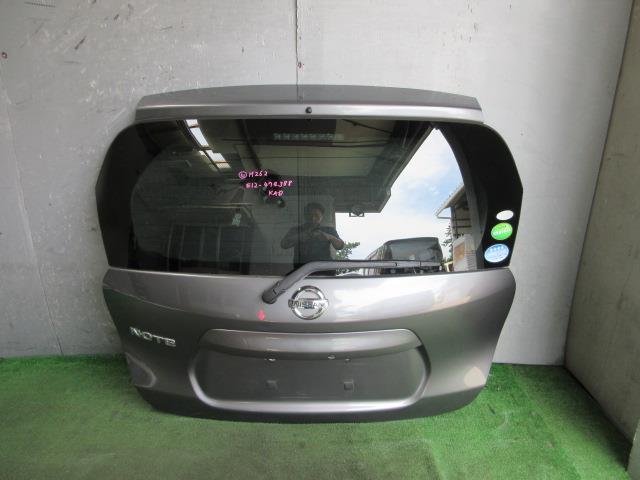 【中古】中古部品 ノート E12 バックドア 【3330560100-240727000115800】