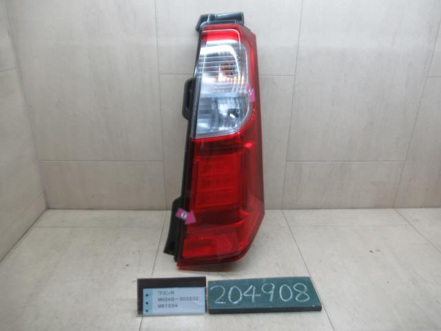 【中古】中古部品 ワゴンＲ MH34S 右ﾃｰﾙﾗﾝﾌﾟ 【3310120100-240724000115500】 4,811円