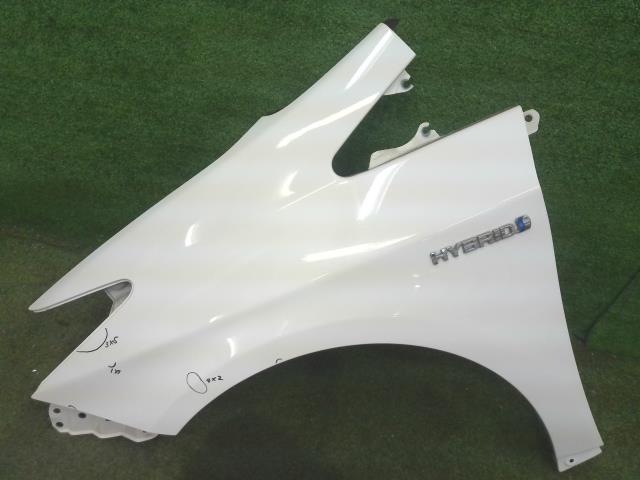 【中古】中古部品 プリウス ZVW30 左ﾌﾛﾝﾄﾌｪﾝﾀﾞｰ 【3310540000-000024214510700】