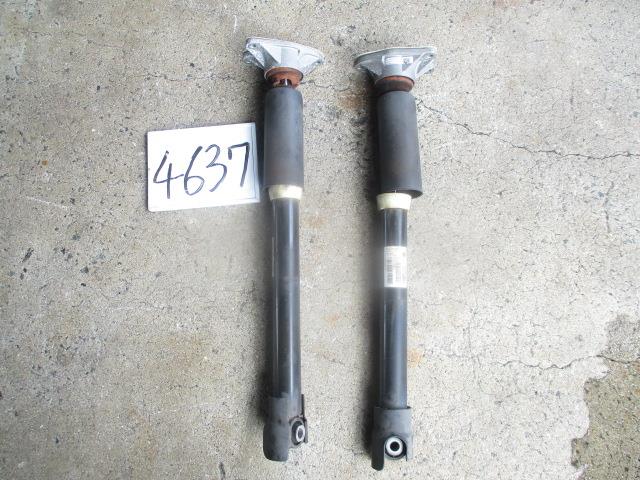 【中古】中古部品 BMW 2シリーズ 2C20 右ﾘｱｼｮｯｸｱﾌﾞｿｰﾊﾞｰ 【3500170000-240730502250700】