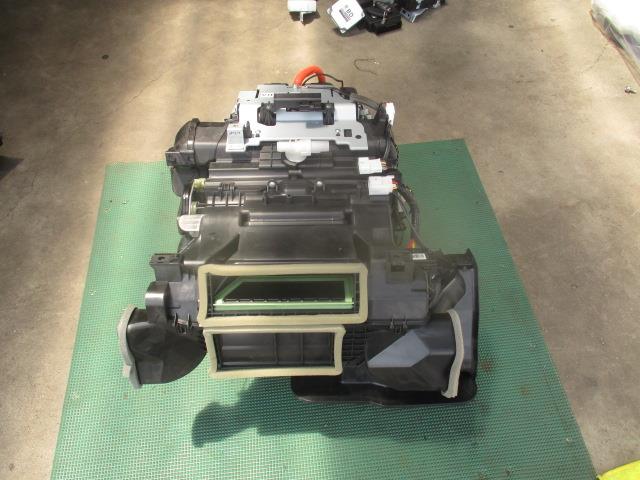 【中古】中古部品 リーフ ZE1 その他 A/Cﾋｰﾀｰ系 【3310190100-000244003469300】