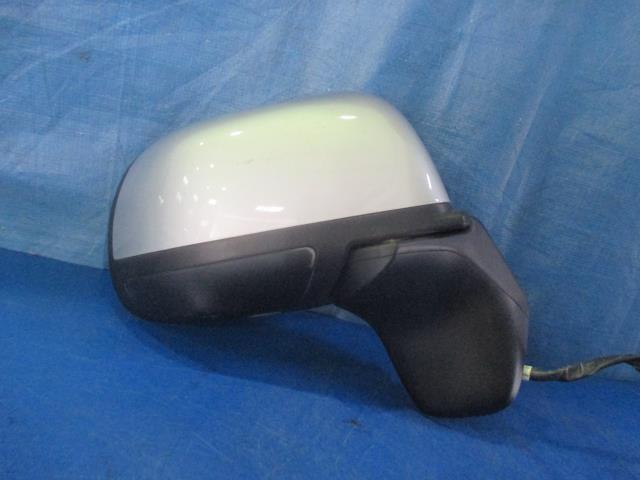 【中古】中古部品 ノート E12 右ｻｲﾄﾞﾐﾗｰ 【3310160100-001590274613500】