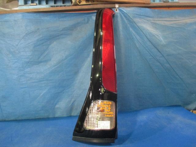【中古】中古部品 セレナ CC25 左ﾃｰﾙﾗﾝﾌﾟ 【3310160100-001531085915600】 7,161円