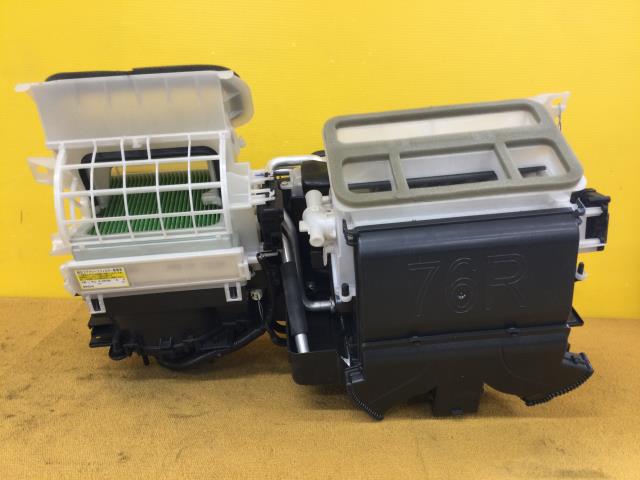 【中古】中古部品 クロスビー MN71S A/Cｸｰﾘﾝｸﾞﾕﾆｯﾄ 【3330960100-000052323460800】
