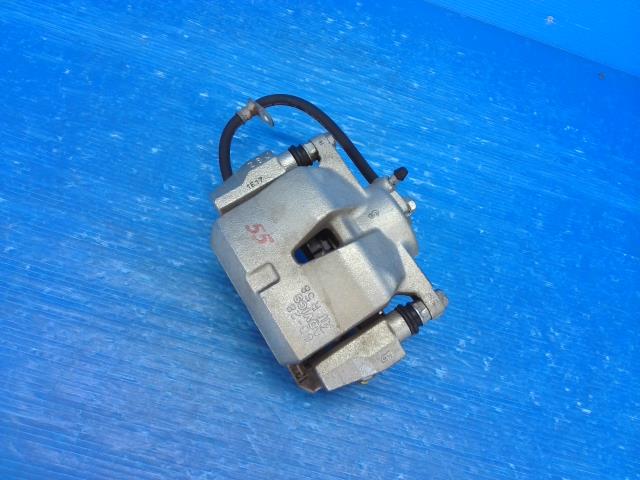 【中古】中古部品 ＲＡＶ－４ MXAA54 右ﾌﾛﾝﾄｷｬﾘﾊﾟｰ 【3310550000-240723002544330】 13,298円
