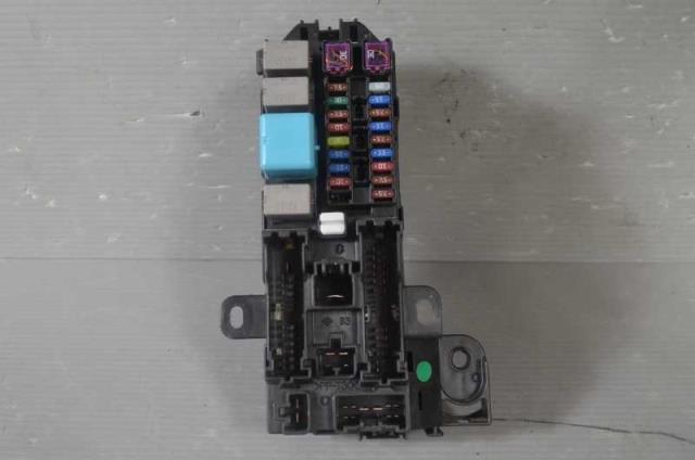 【中古】中古部品 ピクシススペース L575A ﾋｭｰｽﾞﾎﾞｯｸｽ 【3310580000-240804000767800】