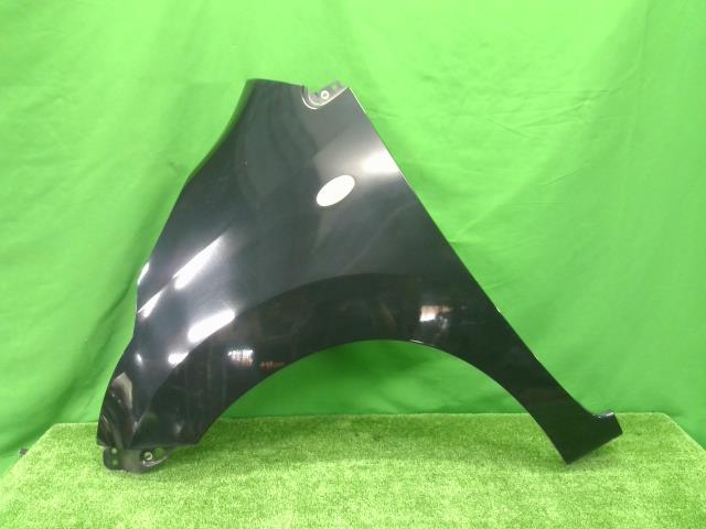 【中古】中古部品 ＡＺワゴン MJ23S 左ﾌﾛﾝﾄﾌｪﾝﾀﾞｰ 【3310200100-000021062510700】