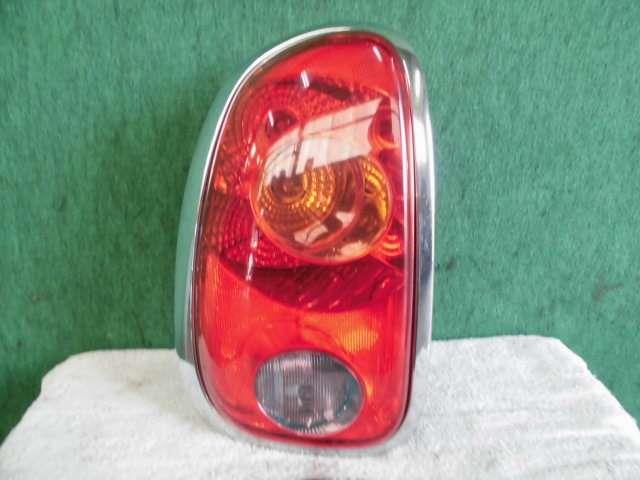 【中古】中古部品 BMW ミニ ZA16 左ﾃｰﾙﾗﾝﾌﾟ 【3310420000-000002288015600】