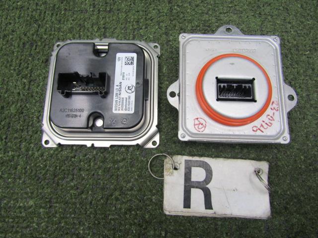 【中古】中古部品 オーラ FE13 ﾗｲﾄｺﾝﾄﾛｰﾙﾕﾆｯﾄ 【3330200100-230726000010810】