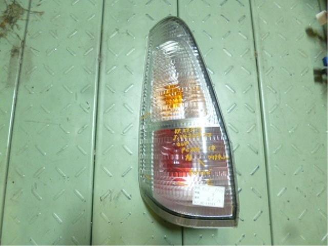 【中古】中古部品 セレナ PC24 左ﾃｰﾙﾗﾝﾌﾟ 【3310160100-001096881315600】