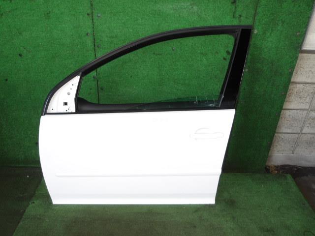 【中古】中古部品 VW ゴルフ 1KAXX 左ﾌﾛﾝﾄﾄﾞｱ 【3340220100-000225041513200】