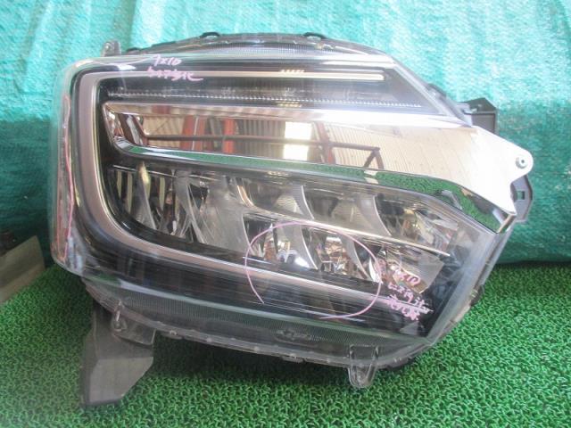 【中古】中古部品 Ｎ－ＢＯＸ JF3 右ﾍｯﾄﾞﾗﾝﾌﾟ 【3500080000-240325001610800】