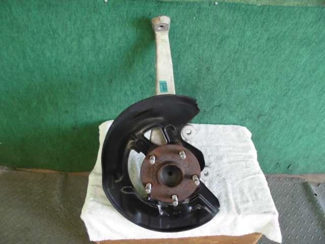 【中古】中古部品 クラウン GRS184 左ﾌﾛﾝﾄﾅｯｸﾙﾊﾌﾞ 【3310420000-000002288744340】