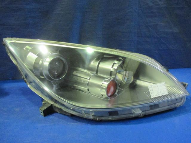 【中古】中古部品 コルトプラス Z23W 右ﾍｯﾄﾞﾗﾝﾌﾟ 【3310160100-001389921510800】