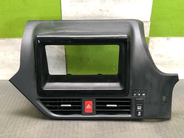 【中古】中古部品 ノア ZRR80G クラスターパネル 【3330530100-000005279670220】
