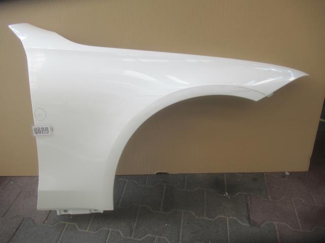 【中古】中古部品 ベンツ Sクラス 223033 右ﾌﾛﾝﾄﾌｪﾝﾀﾞｰ 【3380050000-000036072410600】