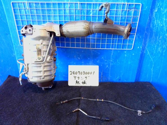 【中古】中古部品 アテンザ GJ2FW 触媒 【3310220100-240703000122400】