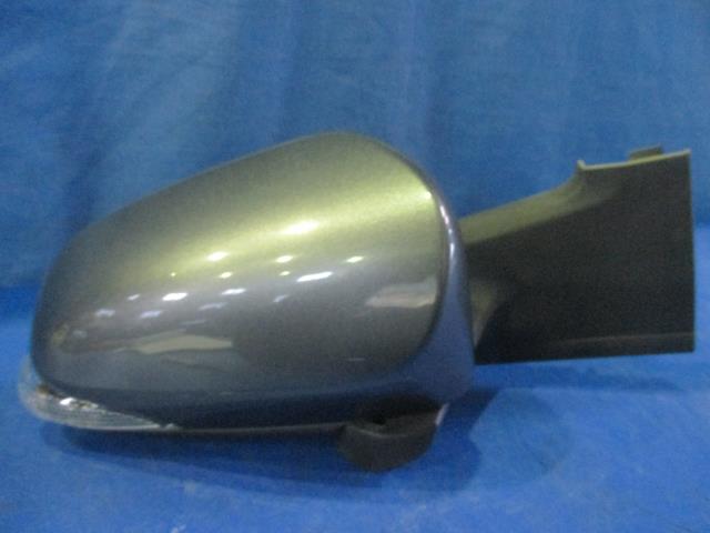 【中古】中古部品 ヴィッツ NSP130 右ｻｲﾄﾞﾐﾗｰ 【3310160100-001647749213500】