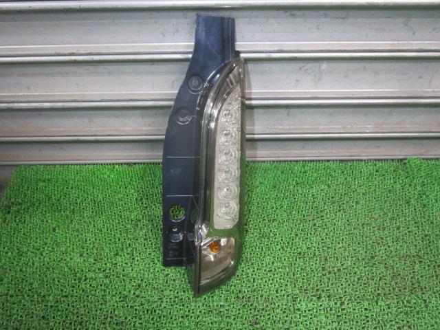 楽天市場】【中古】中古部品 スペーシア MK94S 左ﾃｰﾙﾗﾝﾌﾟ