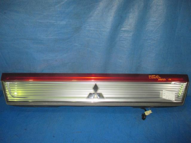 【中古】中古部品 デリカＤ2 MB15S ﾘｱﾌｨﾆｯｼｬｰﾊﾟﾈﾙ 【3310160100-001632971715200】