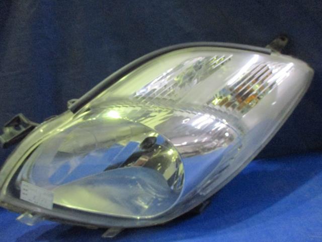 【中古】中古部品 ヴィッツ KSP90 左ﾍｯﾄﾞﾗﾝﾌﾟ 【3310160100-001489593610900】