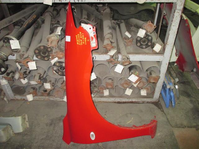 【中古】中古部品 アテンザ GY3W 右ﾌﾛﾝﾄﾌｪﾝﾀﾞｰ 【3310160100-001400656610600】