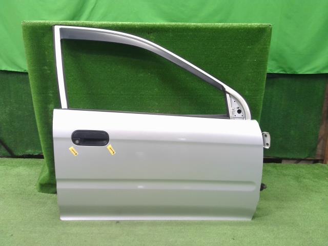 【中古】中古部品 トゥデイ JA4 右ﾌﾛﾝﾄﾄﾞｱ 【3310200100-000021054813100】