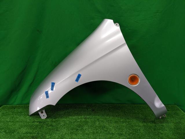 【中古】中古部品 トゥデイ JA4 左ﾌﾛﾝﾄﾌｪﾝﾀﾞｰ 【3310200100-000021054810700】