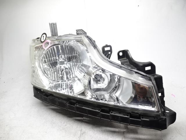 【中古】中古部品 ステップワゴン RK5 右ﾍｯﾄﾞﾗﾝﾌﾟ 【3330990500-240828000110800】