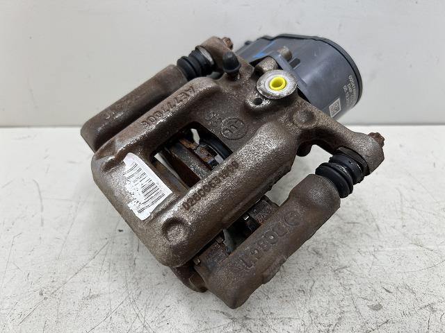 【中古】中古部品 プジョー 308 T9HN02 左リアキャリパー 【3310070100-000090738444460】|e-cleマート