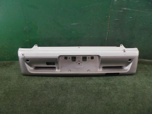 【中古】中古部品 アルト CR22S ﾘｱﾊﾞﾝﾊﾟｰ 【3330150100-000024327515100】