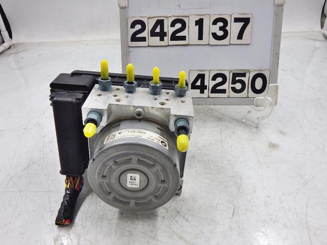【中古】中古部品 BMW ミニ XM15 ABSｱｸﾁｭｴｰﾀｰ 【3330890100-000024213742500】