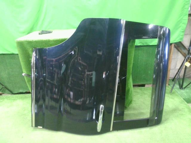 【中古】中古部品 オデッセイ RC1 右ﾘｱﾄﾞｱ 【3310200100-000021028113300】