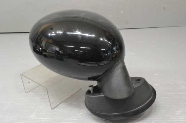 【中古】中古部品 BMW ミニ MF16 右ｻｲﾄﾞﾐﾗｰ 【3310580000-240829000113500】