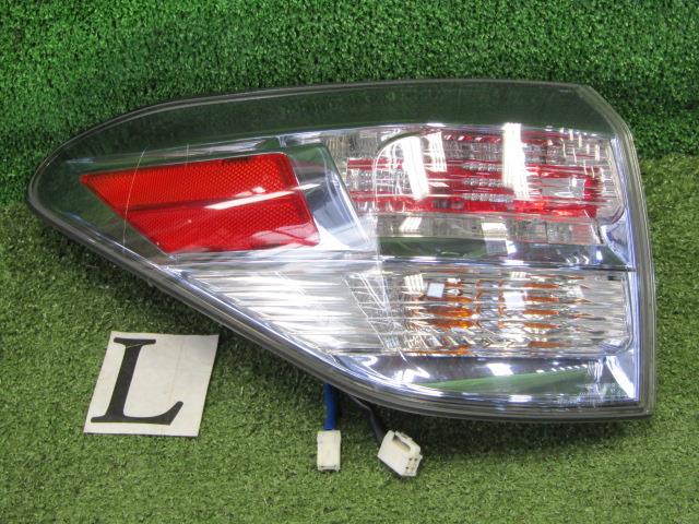【中古】中古部品 レクサス RX GYL10W 左ﾃｰﾙﾗﾝﾌﾟ 【3330200100-230742000015600】