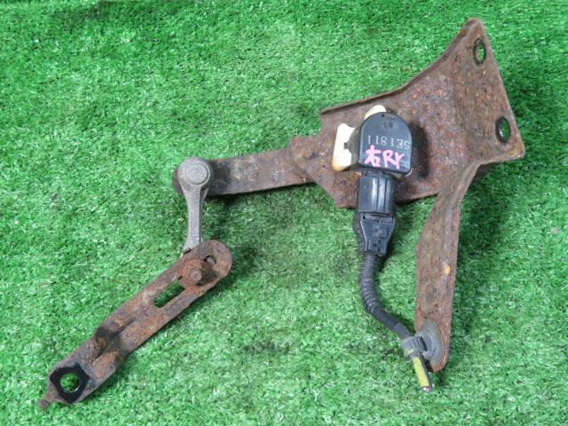 【中古】中古部品 クラウンマジェスタ UZS187 ﾊｲﾄｺﾝﾄﾛｰﾙｾﾝｻｰ 【3330900100-000024053361460】