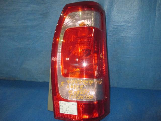 【中古】中古部品 タントエグゼ L455S 右ﾃｰﾙﾗﾝﾌﾟ 【3310160100-001532505315500】