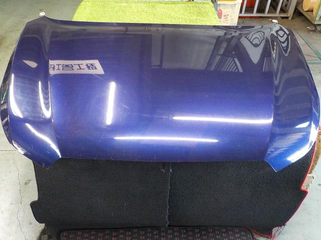 【中古】中古部品 インプレッサ GP3 ﾎﾞﾝﾈｯﾄﾌｰﾄﾞ 【3260200000-240830000110500】