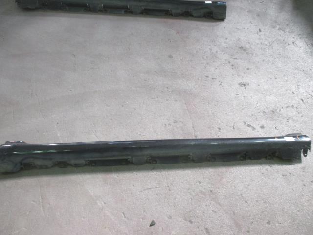 【中古】中古部品 ブレイド AZE156H 右ｻｲﾄﾞｽﾃｯﾌﾟ 【3310160100-001648927613700】